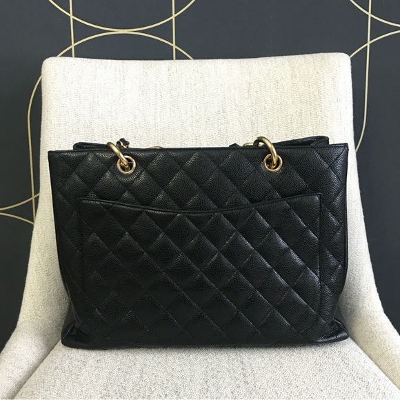 CHANEL Caviar Quilted Grand Shopping Tote GST bag - Picture 7 of 15